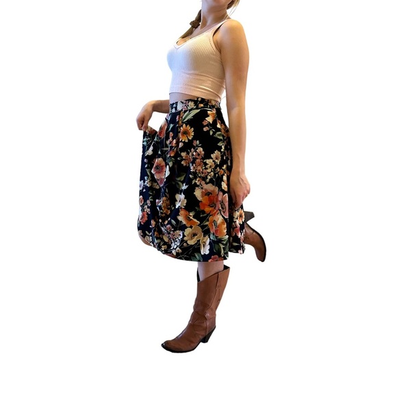 Faith And Joy Vintage Inspired Navy Floral Midi Swing Skirt Size Medium - Picture 1 of 10